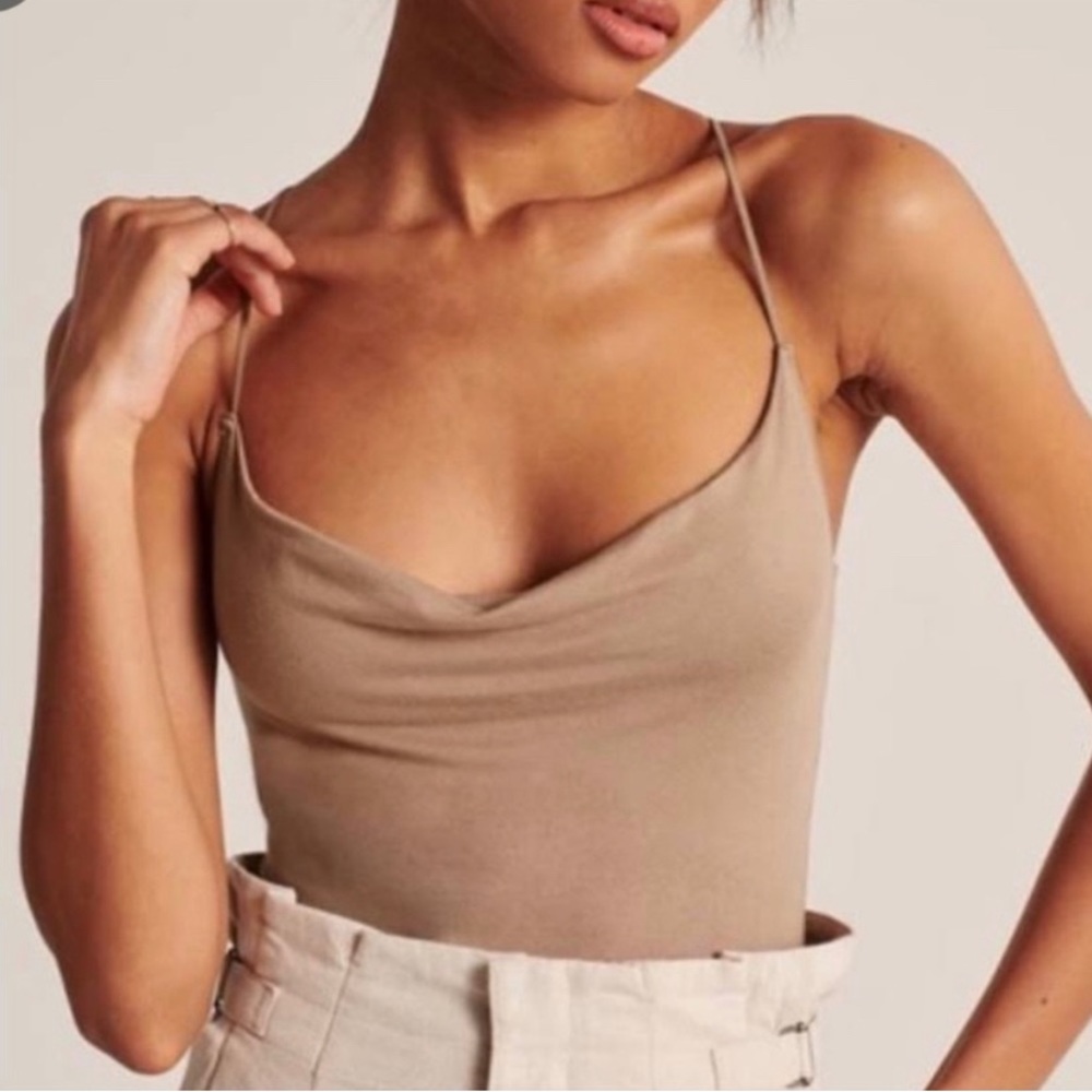 Abercrombie & Fitch Cross Back Drape Beige Camisole Bodysuit | Women | L